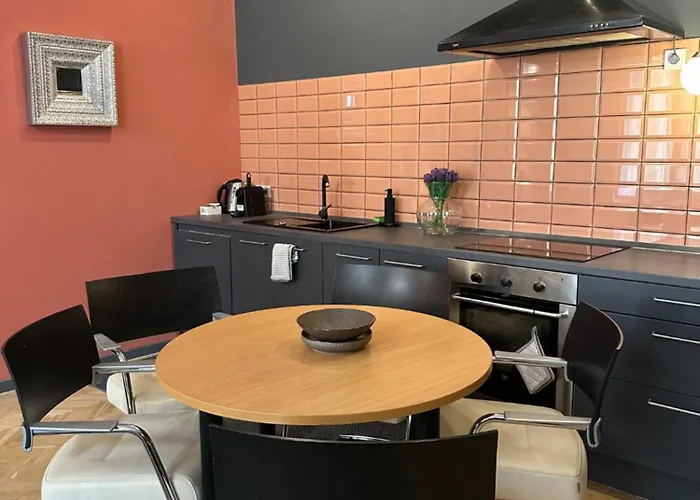 Orangehomes Pop 36 Two Bedroom Near Parliament Appartement *